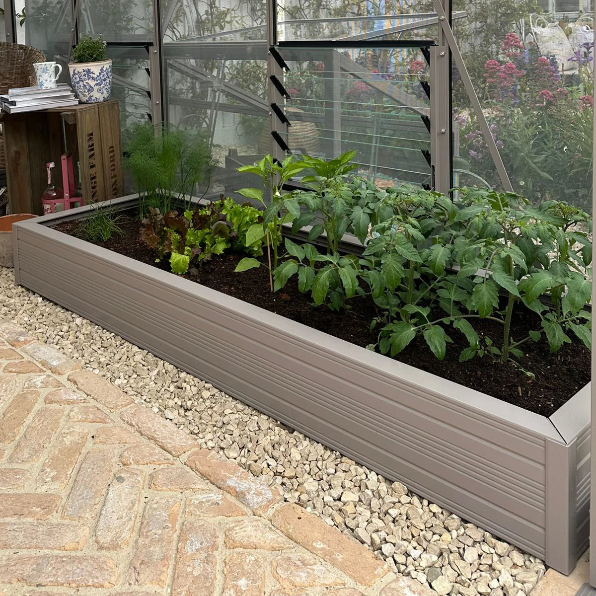 Single Tier Raised Bed in Clay Grey