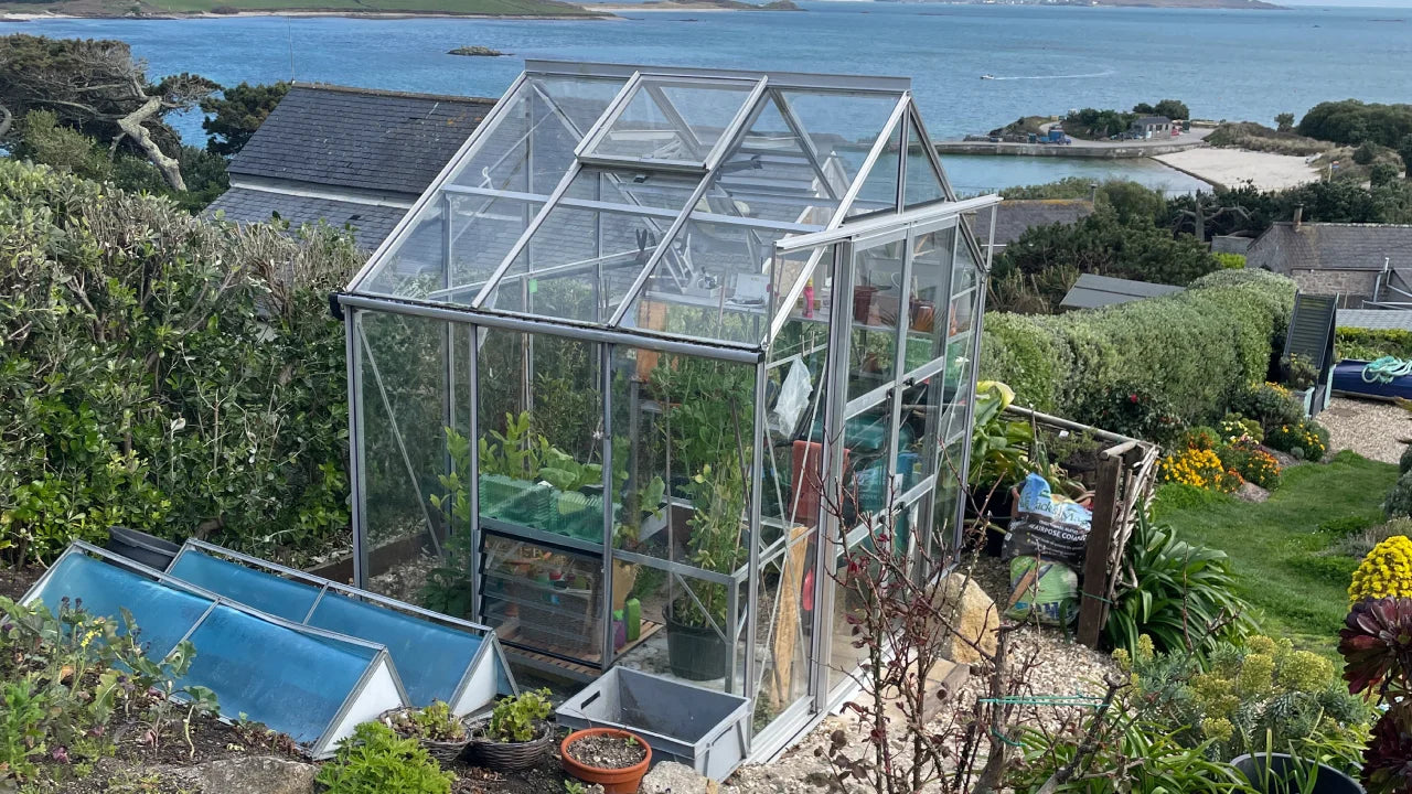 A Rhino Greenhouse overlooking the sea